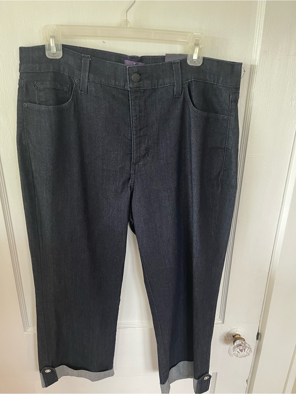 NYDJ women’s size 14 W Dark Indigo Relaxed Straight crop Jeans